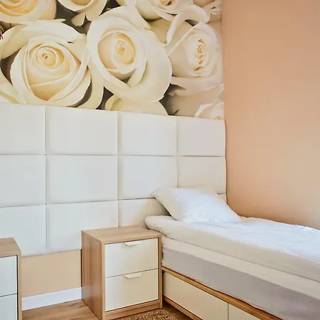 Sun - Krolewskie Kamieniczki Apartment